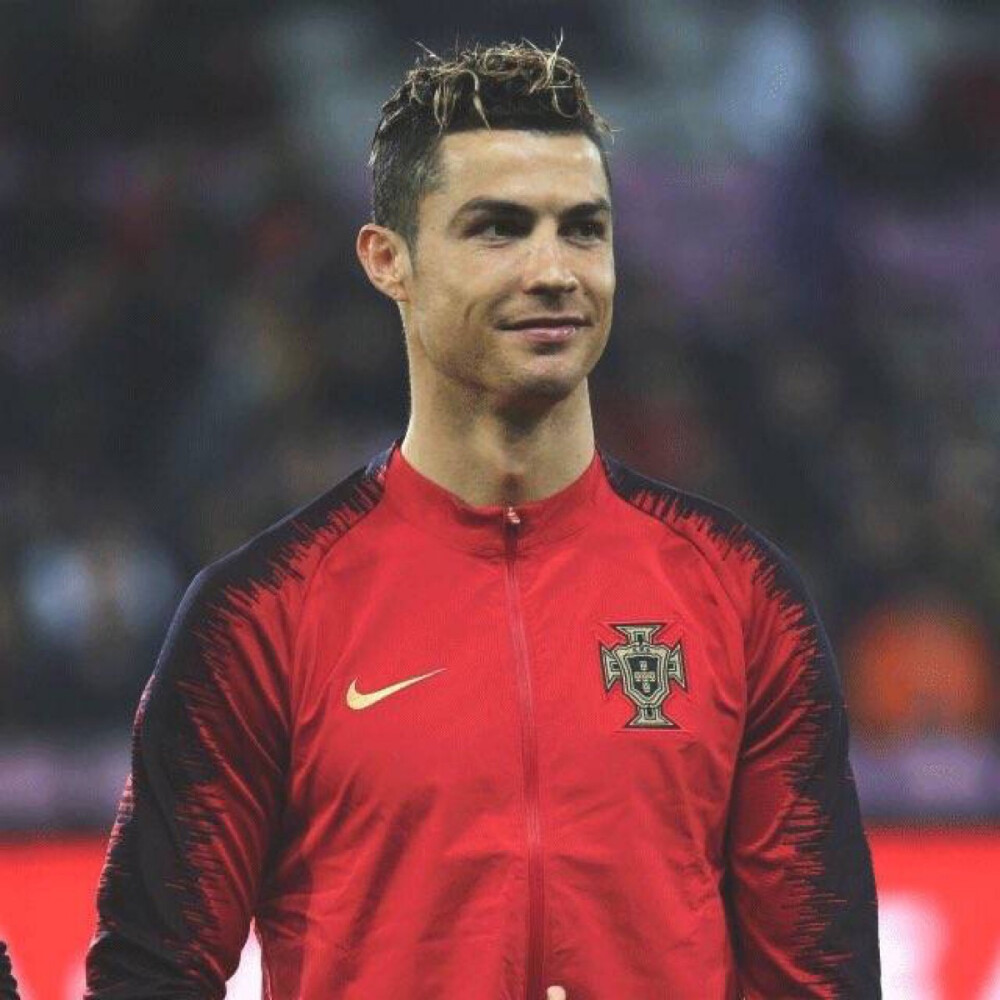 半场：莱比锡2-0法兰克福，哈德、鲍姆加特纳相互传射