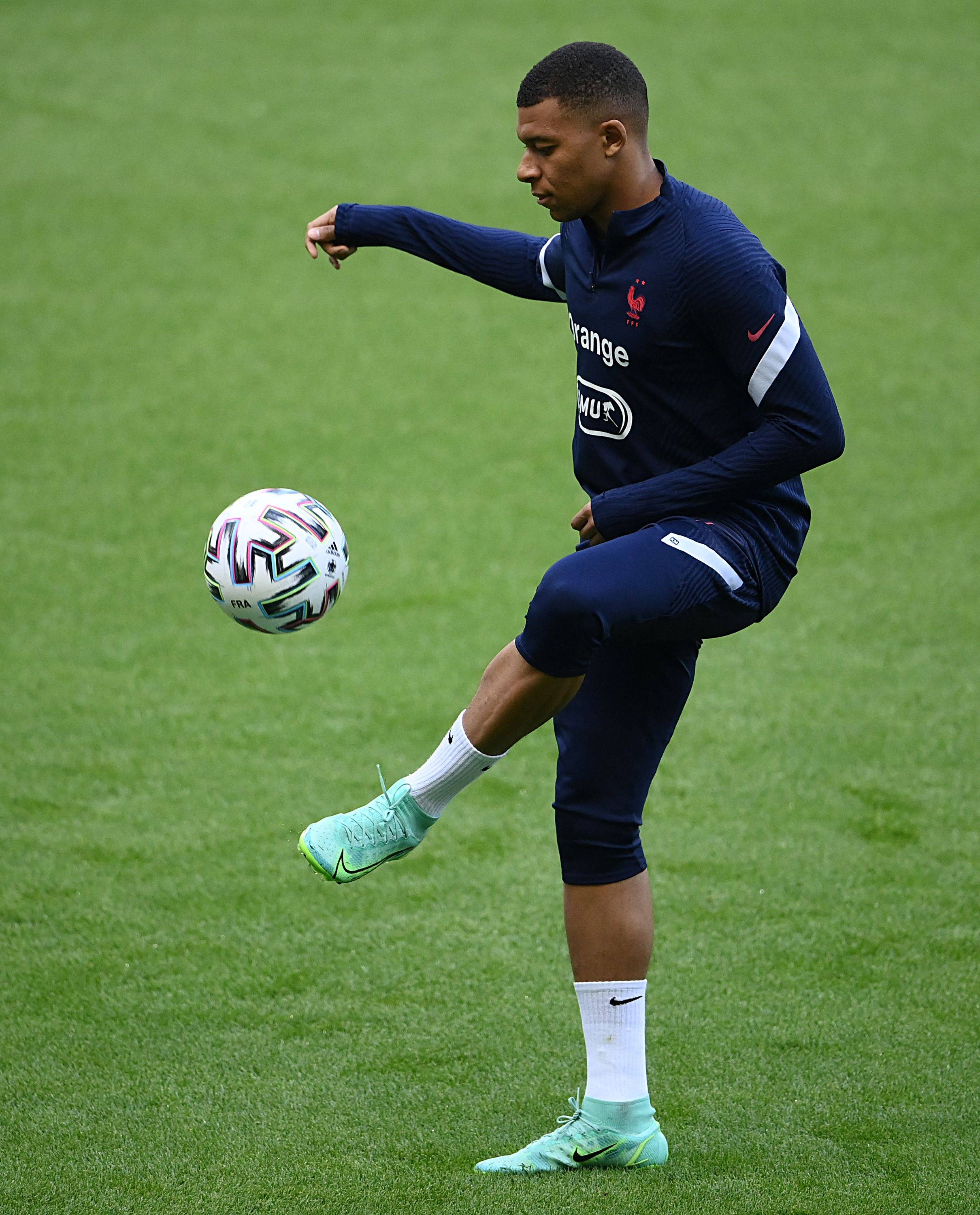 纽卡2-0毕尔巴鄂，戈登伤退，丹-伯恩破门，乔林顿锁定胜局