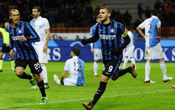 雷迪克：斯玛特防守端的拼劲和投入度做到了极致