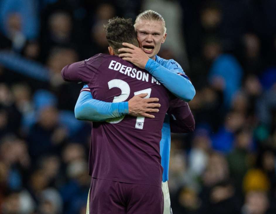 11球，巴萨是欧冠改制以来打入乌龙球最多的球队