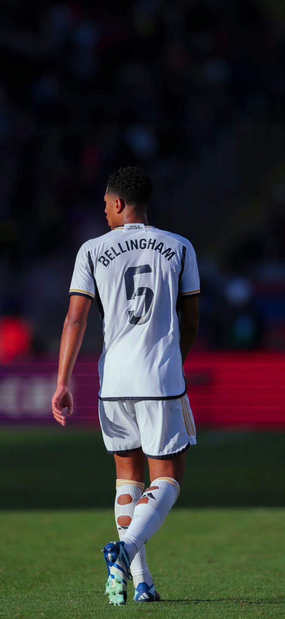 大力神杯已经抵达华盛顿！北京时间6日凌晨正式抽签